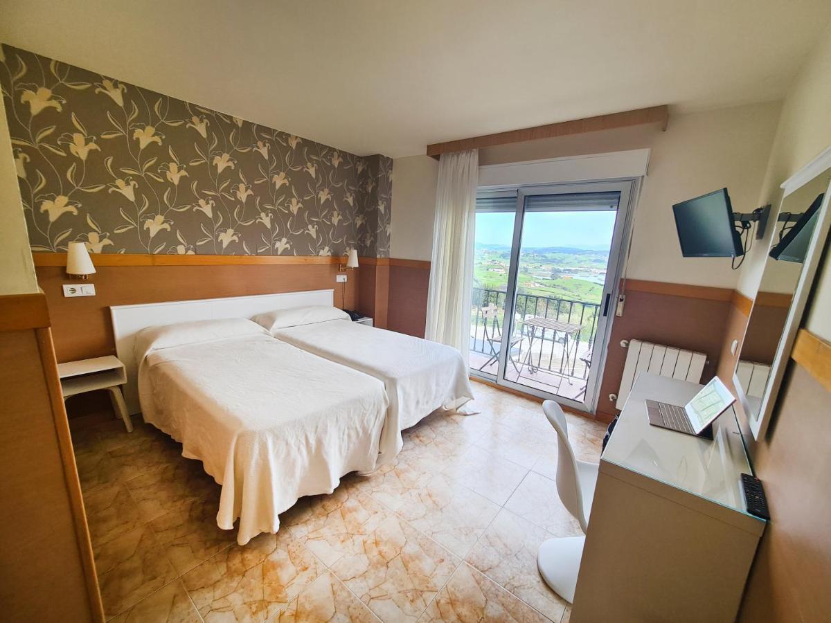 Hotel Ria De Suances Esterno foto