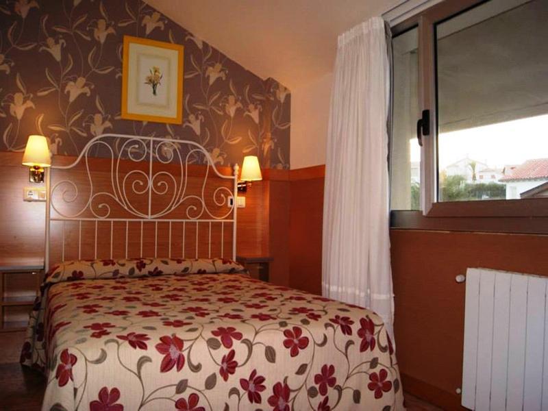Hotel Ria De Suances Esterno foto